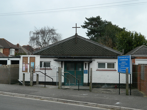 St. Saviour's Church, Wallisdown, Bournemouth