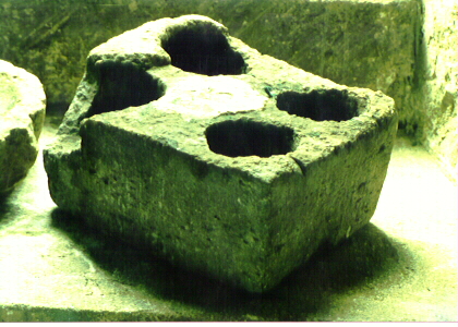 Holy Rood, Wool - Cresset Stone. © David Day 1998